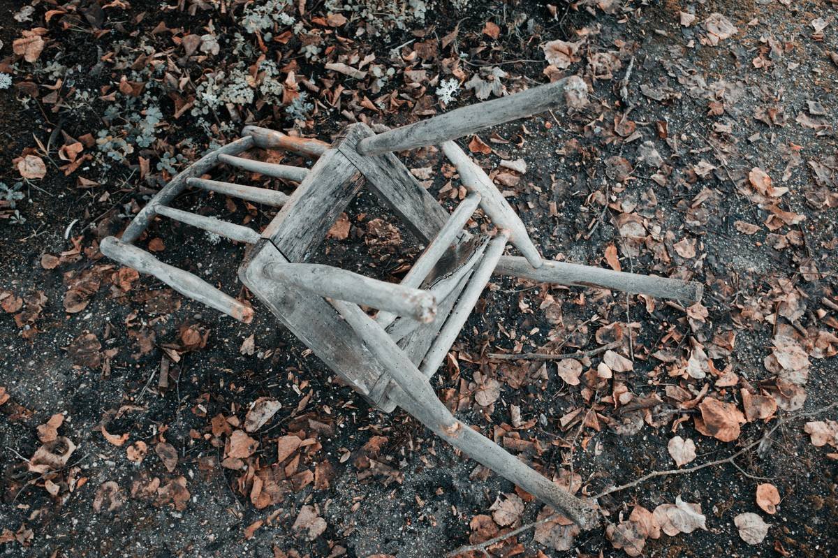When Your Chair Legs Go Wobbly: The Ultimate Guide to Furniture Chair Legs Replacement