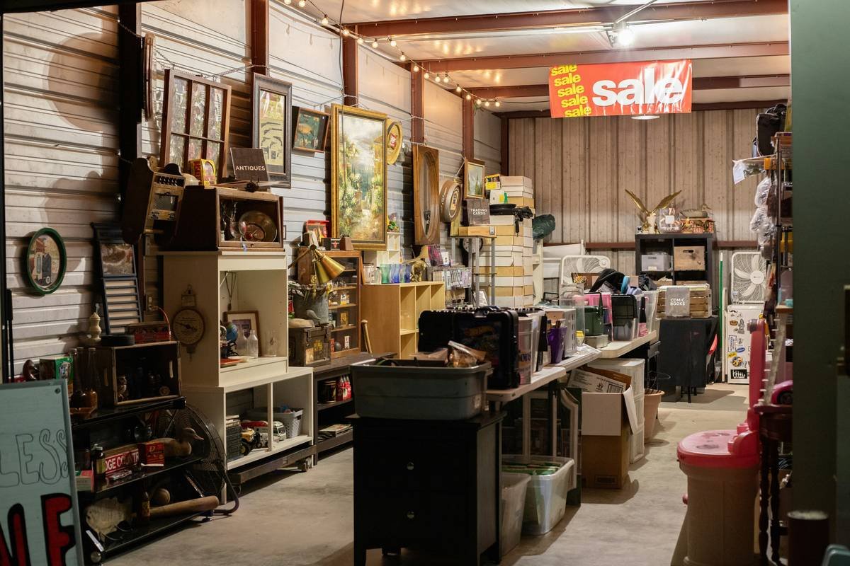 Where to Find the Perfect Furniture Chair Nearby—Without Losing Your Mind (or Your Budget)